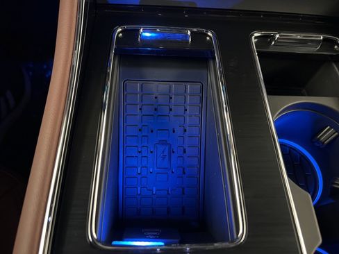 Used 2025 Lincoln Aviator Reserve image 17