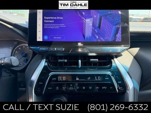 Used 2023 Toyota Venza XLE AWD/4WD image 14
