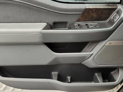 Used 2023 Ford F150 Lariat w/ Equipment Group 502A High image 25