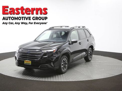 Used 2025 Subaru Forester Premium AWD/4WD image 57