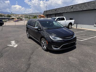 Used 2017 Chrysler Pacifica Limited