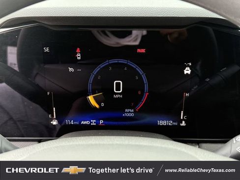 Used 2025 Chevrolet TrailBlazer LT AWD/4WD image 16