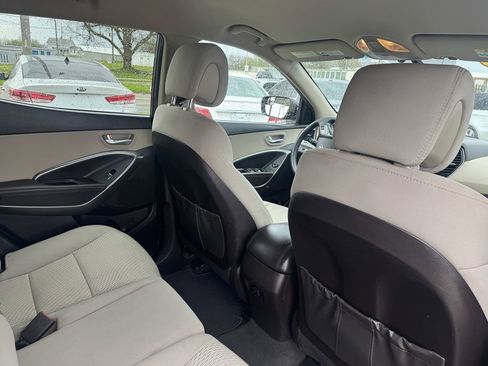 Used 2018 Hyundai Santa Fe Sport w/ 2.4L Value Package 02 image 14