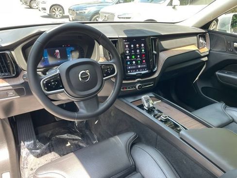 Certified 2023 Volvo XC60 B5 Ultimate w/ Climate Package AWD/4WD image 17