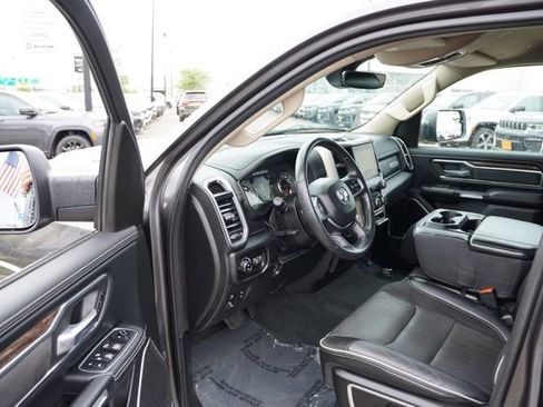 Used 2020 RAM 1500 Laramie AWD/4WD image 14