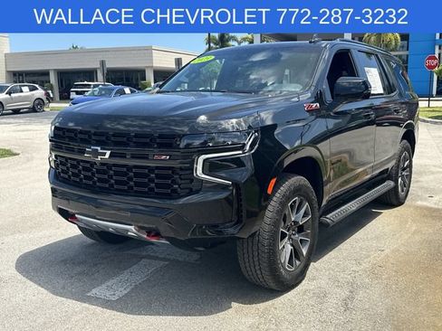 Used 2023 Chevrolet Tahoe Z71 w/ Luxury Package AWD/4WD image 2