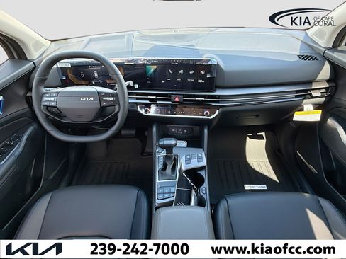 New 2026 Kia Sportage EX image 15