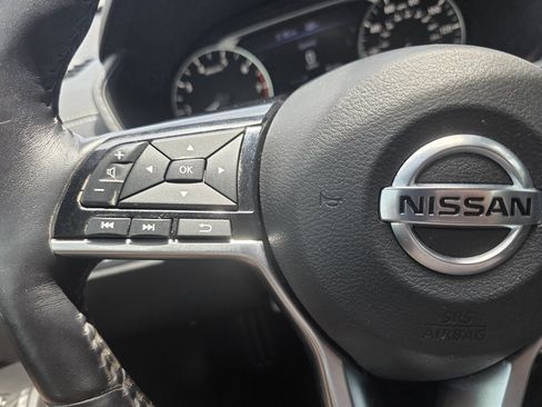 Used 2019 Nissan Altima 2.5 SV FWD image 28