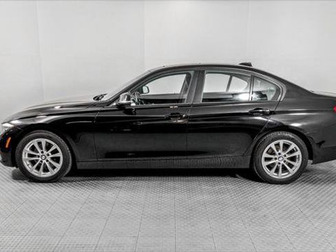 Used 2016 BMW 320i xDrive Sedan image 3