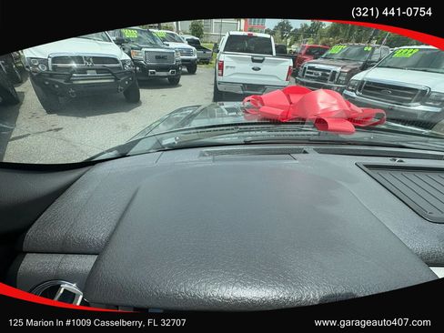 Used 2011 Ford F150 XLT w/ XLT Chrome Pkg RWD image 18