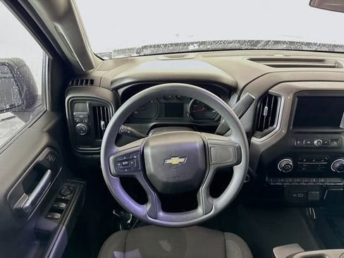 Used 2022 Chevrolet Silverado 1500 Custom image 23
