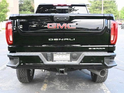 Used 2022 GMC Sierra 3500 Denali w/ Denali Ultimate Package AWD/4WD image 7