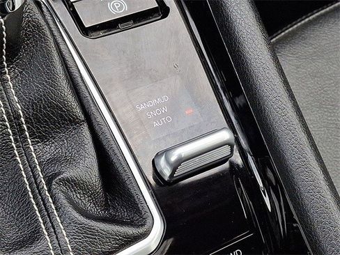 Used 2022 Jeep Compass High Altitude image 25