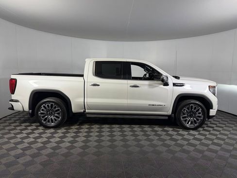 Used 2024 GMC Sierra 1500 Denali Ultimate AWD/4WD image 7