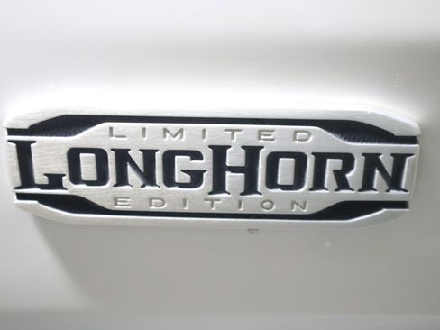 Used 2021 RAM 1500 Limited AWD/4WD image 10