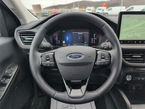 Used 2024 Ford Escape SE FWD image 20
