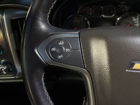 Used 2018 Chevrolet Silverado 1500 LT w/ Texas Edition image 39