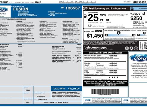Used 2017 Ford Fusion SE w/ Fusion SE Technology Package FWD image 6