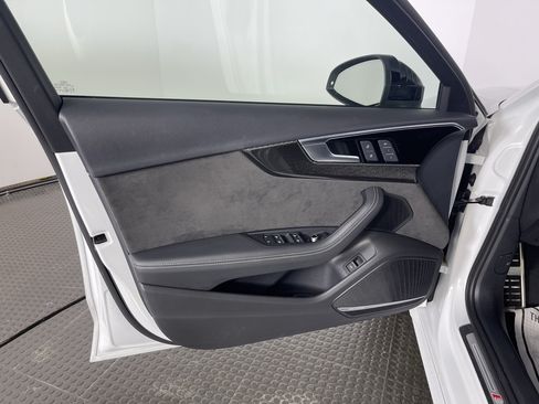 Used 2020 Audi S4 Prestige w/ Prestige Package AWD/4WD image 10