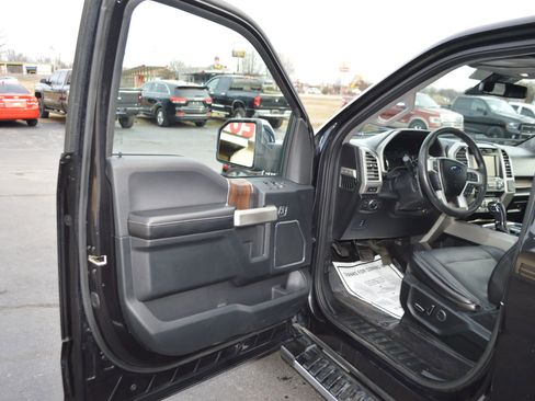 Used 2015 Ford F150 Lariat w/ Equipment Group 502A Luxury image 24