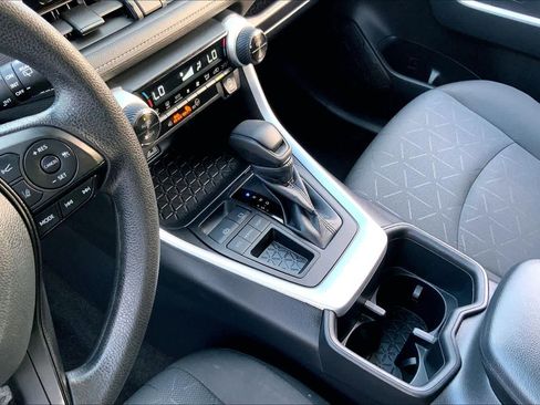 Used 2024 Toyota RAV4 XLE image 15