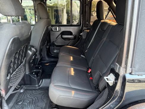 Used 2020 Jeep Wrangler Unlimited Rubicon AWD/4WD image 24