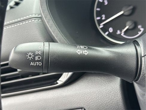 Certified 2025 Nissan Sentra SV w/ All-Weather Package image 13