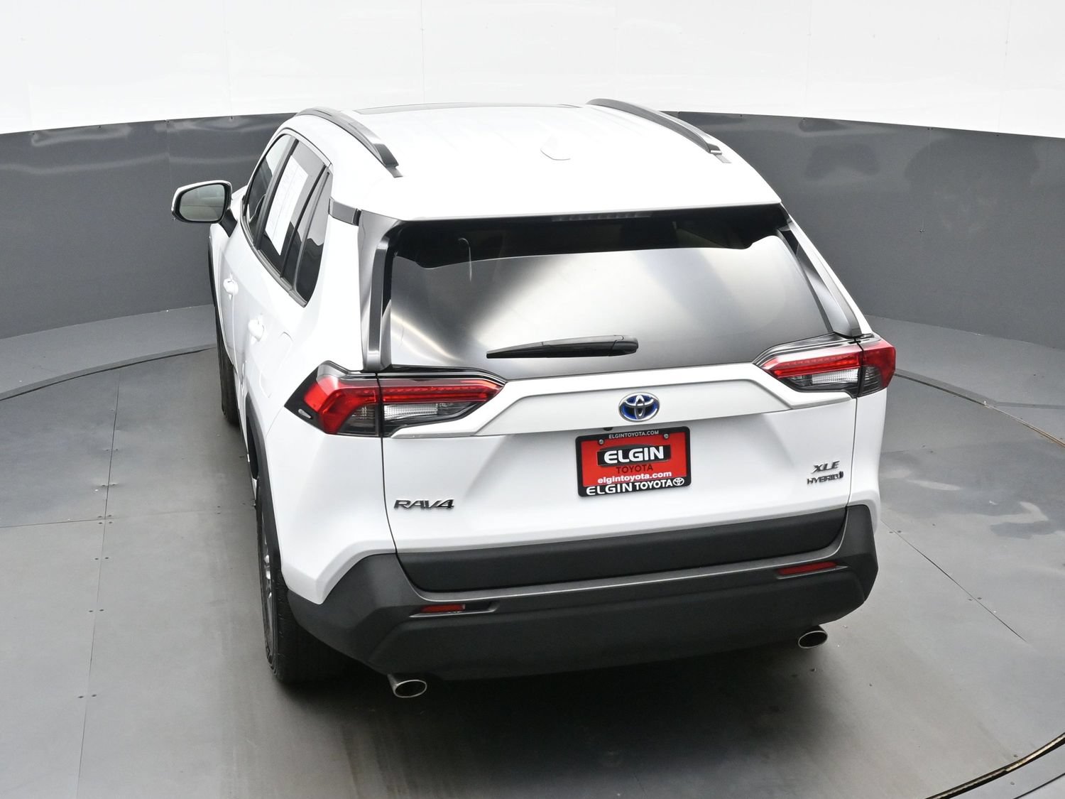 Used 2024 Toyota RAV4 XLE w/ Convenience Package AWD/4WD image 40