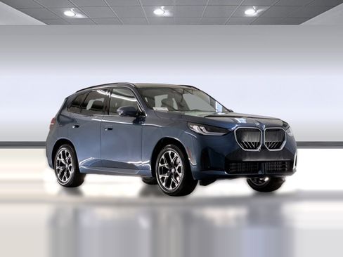New 2026 BMW X3 xDrive30 w/ M Sport Package AWD/4WD image 7