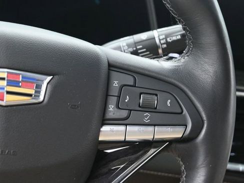 Certified 2023 Cadillac Escalade Premium Luxury AWD/4WD image 31
