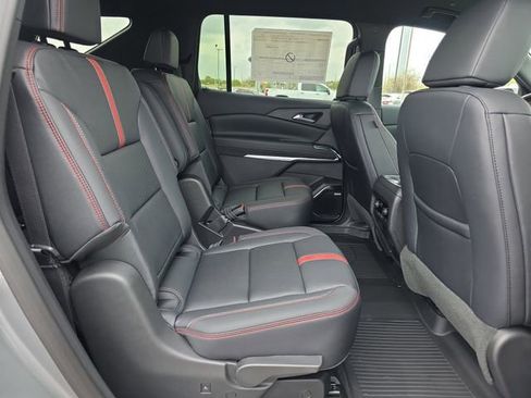 New 2026 Chevrolet Traverse RS image 15