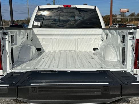 New 2025 Ford F150 Platinum w/ FX4 Off-Road Package AWD/4WD image 18