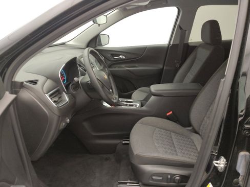 Used 2023 Chevrolet Equinox LT image 17