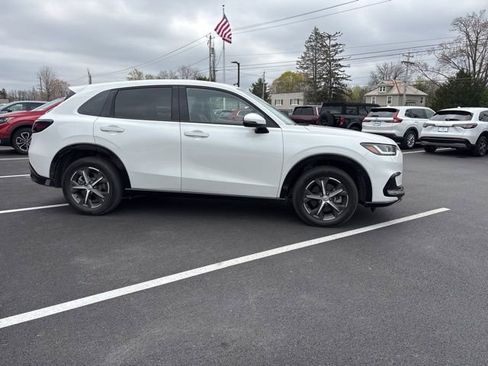 Used 2024 Honda HR-V EX-L image 5