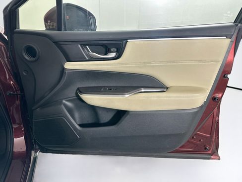Used 2019 Honda Clarity Plug-In Hybrid image 29