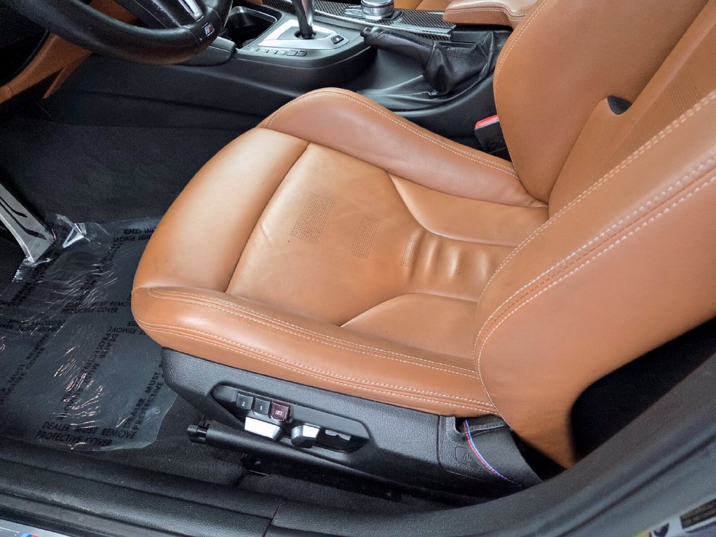 Used 2017 BMW M3 RWD image 26
