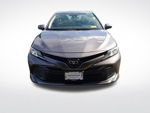 Used 2019 Toyota Camry LE FWD image 2
