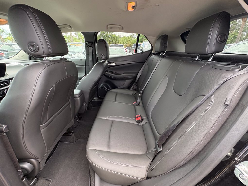 Used 2024 Buick Encore GX Sport Touring AWD/4WD image 19