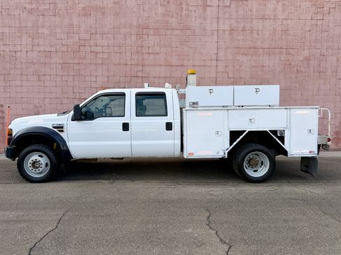Used 2008 Ford F450 4x4 Crew Cab Super Duty image 2