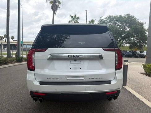 Used 2023 GMC Yukon Denali AWD/4WD image 4
