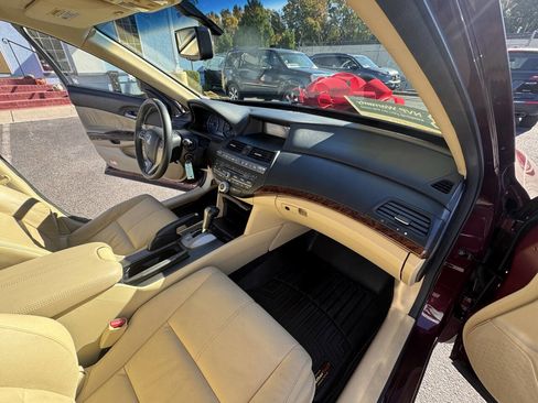 Used 2012 Honda Crosstour EX-L image 29