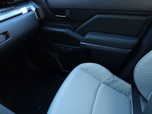 New 2025 Toyota Tacoma SR5 image 12