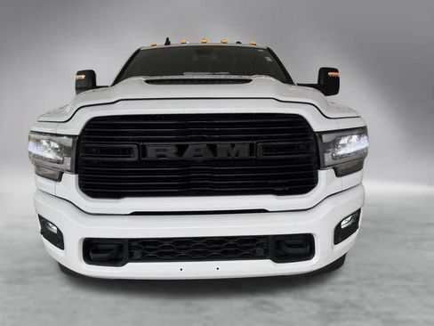 Used 2024 RAM 3500 Laramie w/ Night Edition AWD/4WD image 14