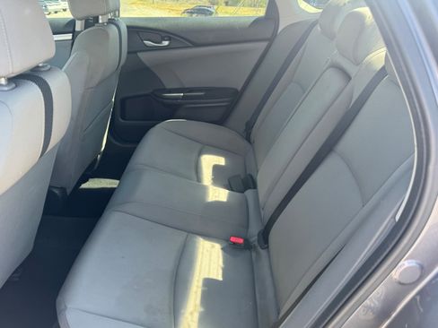 Used 2016 Honda Civic EX image 8