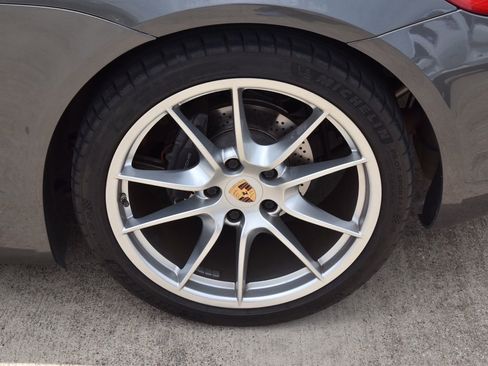 Used 2013 Porsche Boxster w/ Infotainment Pkg RWD image 12