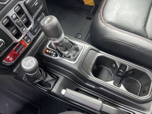 New 2026 Jeep Wrangler Unlimited Rubicon AWD/4WD image 32