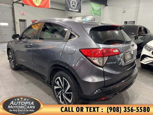Used 2020 Honda HR-V Sport image 3