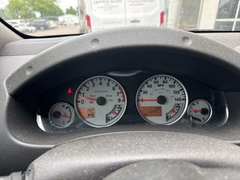 Used 2017 Nissan Frontier PRO-4X w/ Pro-4x Luxury Package AWD/4WD image 8