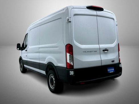 Used 2025 Ford Transit 250 148 Medium Roof RWD image 7