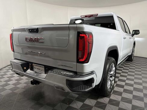 New 2026 GMC Sierra 1500 Denali w/ Denali Reserve Package AWD/4WD image 6
